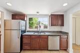 112 Newton Street - Photo 11