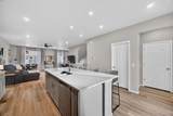 5738 Vivian Street - Photo 17