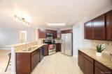 9909 Vine Street - Photo 11