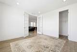 1913 Coopers Hawk Court - Photo 14