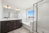 1913 Coopers Hawk Court - Photo 18
