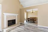12054 Maple Avenue - Photo 8