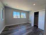 22561 Hinsdale Avenue - Photo 32