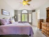 19138 Berry Drive - Photo 17