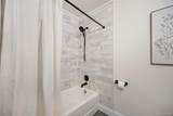 208 Oak Place - Photo 16
