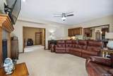 1325 Embassy Court - Photo 15