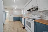 405 Maple Street - Photo 8
