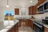 11005 Quercia Circle - Photo 8