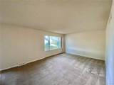 10043 Lake Drive - Photo 6