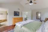 8076 Meadowdale Square - Photo 14