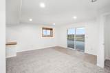 15025 Iola Street - Photo 21