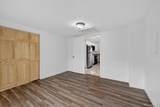 137 Hazel Court - Photo 16