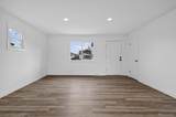 137 Hazel Court - Photo 9