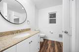 979 Roxwood Lane - Photo 15