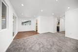 979 Roxwood Lane - Photo 5