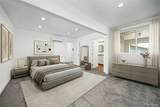 979 Roxwood Lane - Photo 10