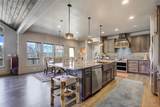 1040 Locklin Way - Photo 8