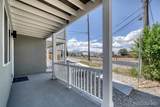 197 True Avenue - Photo 5