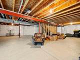 822 Settlers Drive - Photo 32