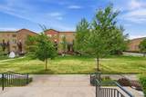 220 Roslyn Street - Photo 4