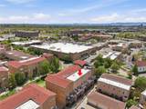 220 Roslyn Street - Photo 35