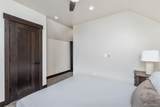 15 Baron Way - Photo 24