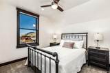 15 Baron Way - Photo 25