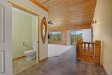 305 Genevas Way - Photo 13