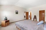 1547 Chesham Circle - Photo 22