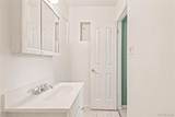 1070 Elm Place - Photo 17