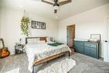 585 Twin Pines Avenue - Photo 18