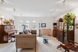 3391 Oak Street - Photo 25