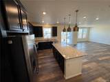 914 Peach Leaf Lane - Photo 10