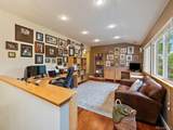 2490 Holly Place - Photo 27
