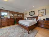 2490 Holly Place - Photo 31