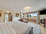 2490 Holly Place - Photo 32