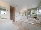 2490 Holly Place - Photo 33