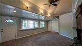 202 Cheyenne Boulevard - Photo 7
