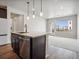 6153 Ceylon Street - Photo 12