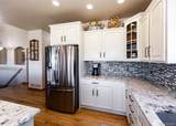 890 Kings Deer Point - Photo 17
