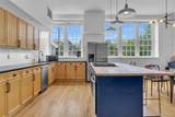 225 Lincoln Street - Photo 15