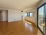 100 Parke Avenue West - Photo 4