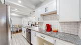 3067 Holly Place - Photo 17