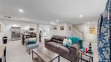 3067 Holly Place - Photo 38
