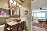 650 Clinton Street - Photo 15