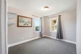 665 Perry Street - Photo 14