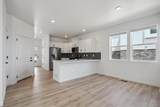 718 Ukraine Street - Photo 3