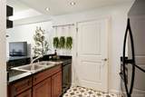 925 Lincoln Street - Photo 11