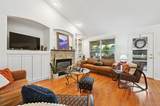 1341 Lansing Court - Photo 4