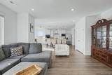 2901 Oxley Street - Photo 5